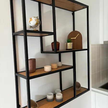 Roulis 0602 Lägenhet *